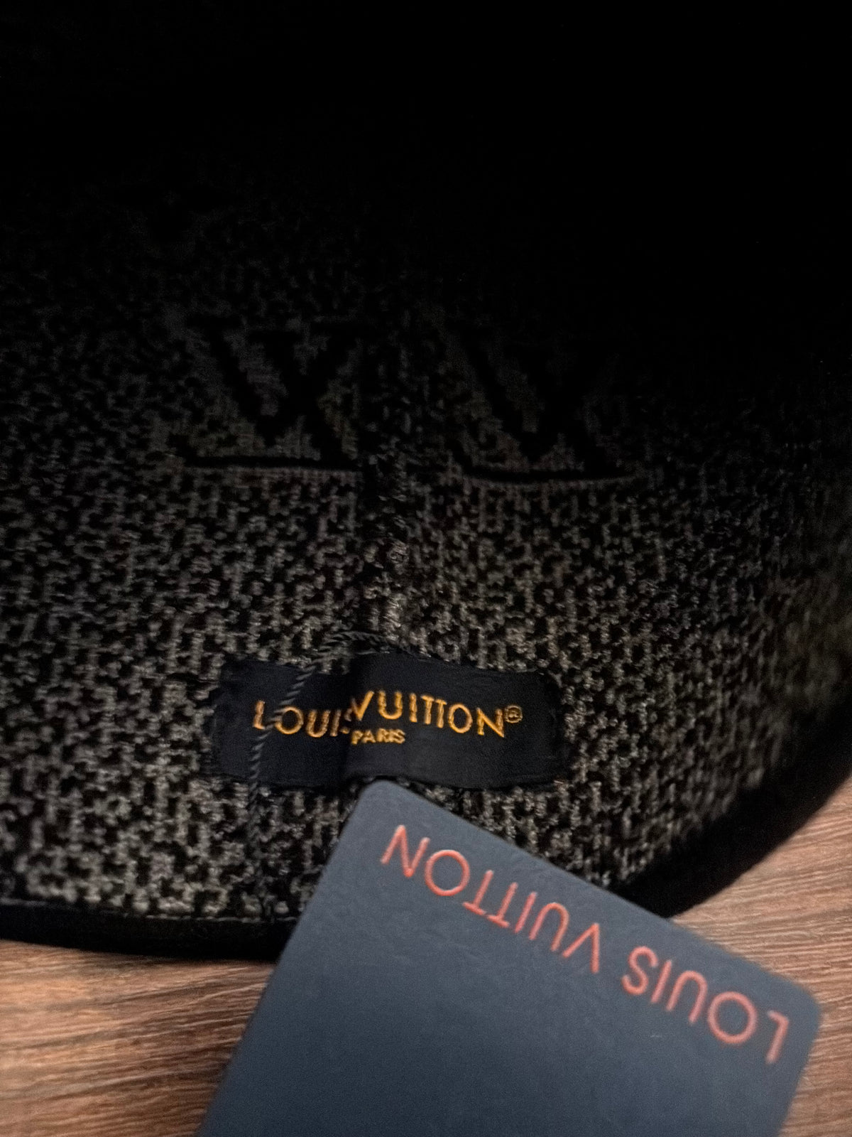 LV BEANIE GRAY DARK