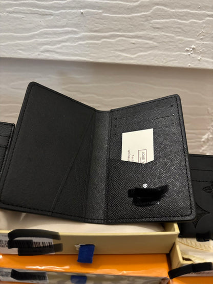 LV WALLET 2